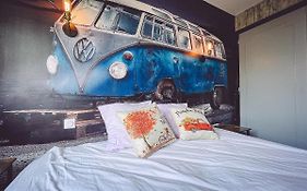 Kombi By Carl-Emilie